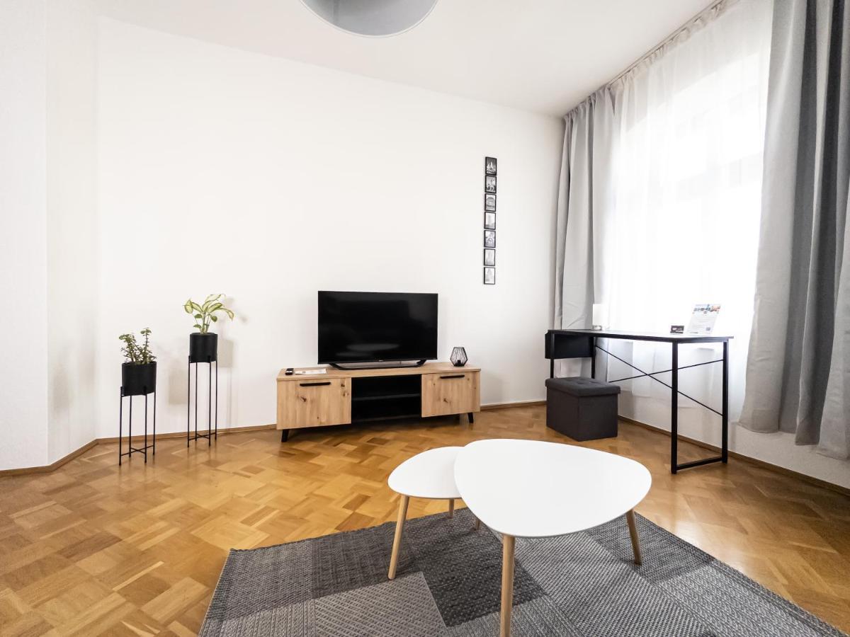 Moderne 3Zimmer Wohnung Mit Netflix Und Balkon Лейпциг Екстер'єр фото